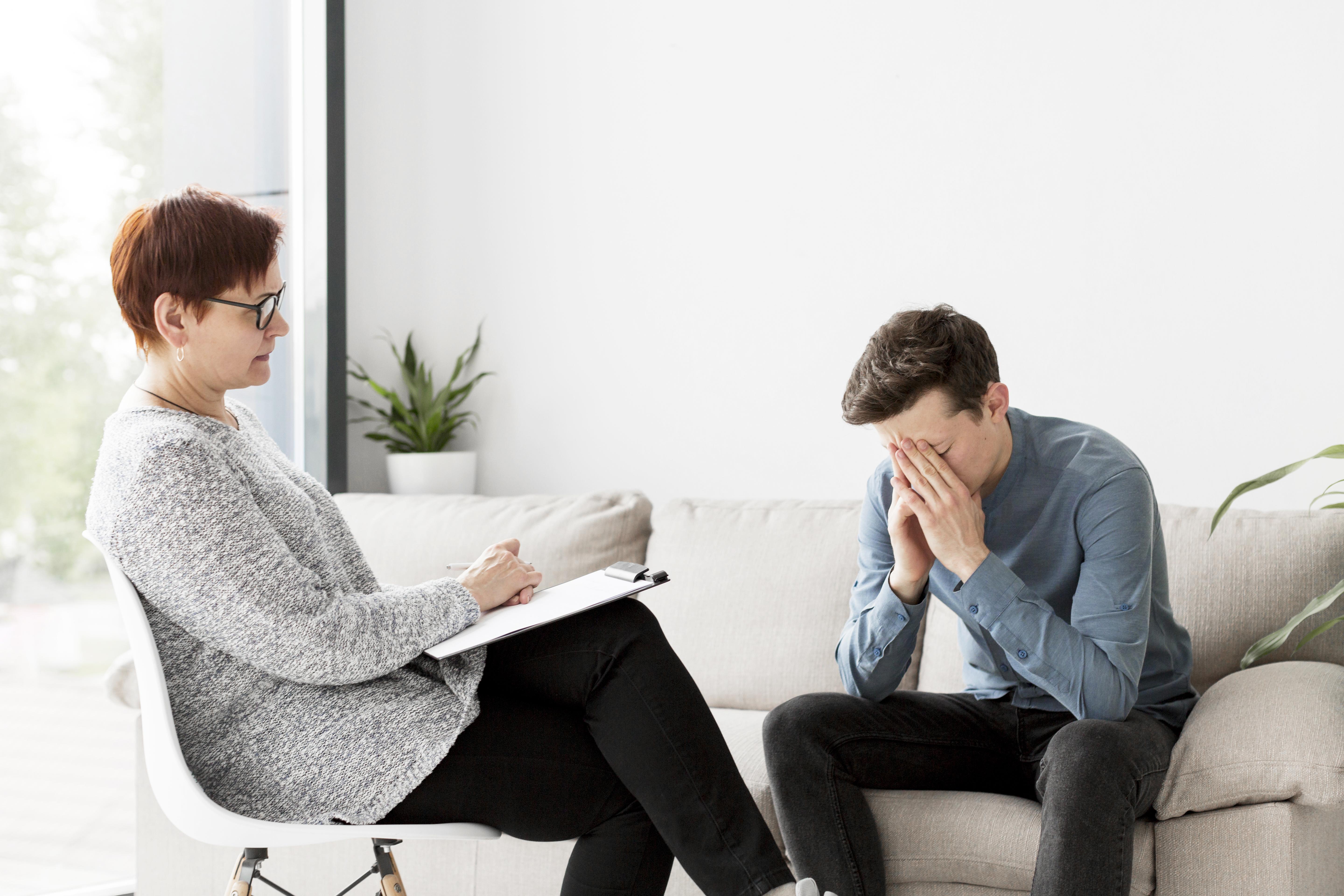 Early Signs and Symptoms of Mental Disorders You May Need to See a Psychiatrist/Psychologist! 